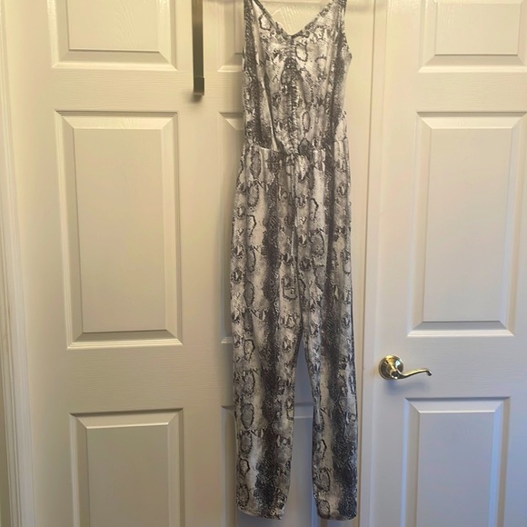 #54 Black & White Snakeskin Jumpsuit - Picture 1 of 3